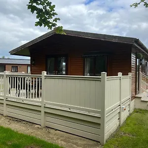 Woodland With Hot Tub Malton